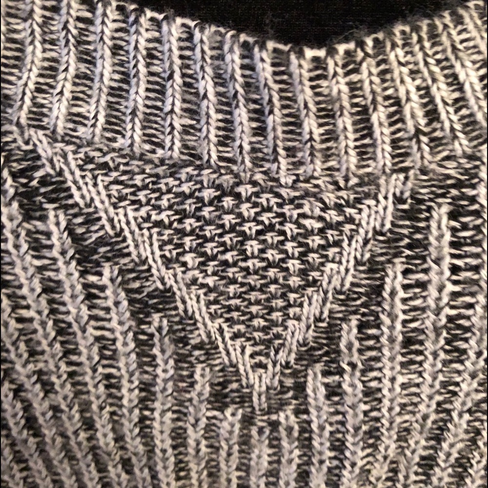 Torrid cropped black and white sweater
